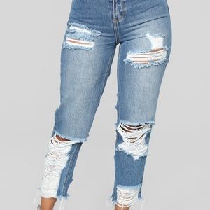Fashion Nova Boyfriend Jeans size: 13
